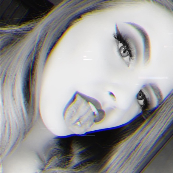 Meet your Posher, Maddy - Picture 1 of 1